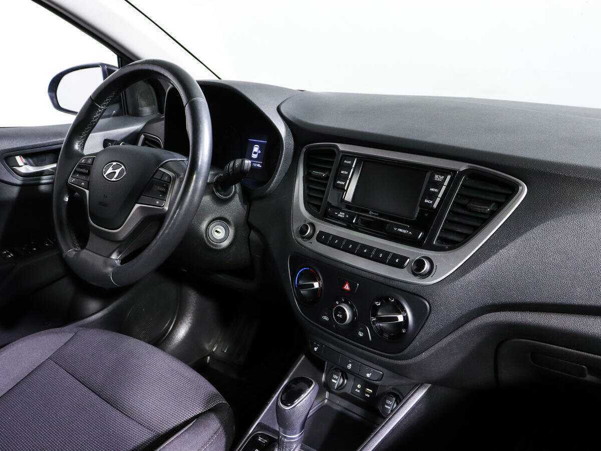 Купить Hyundai Solaris с пробегом. Фото: #6