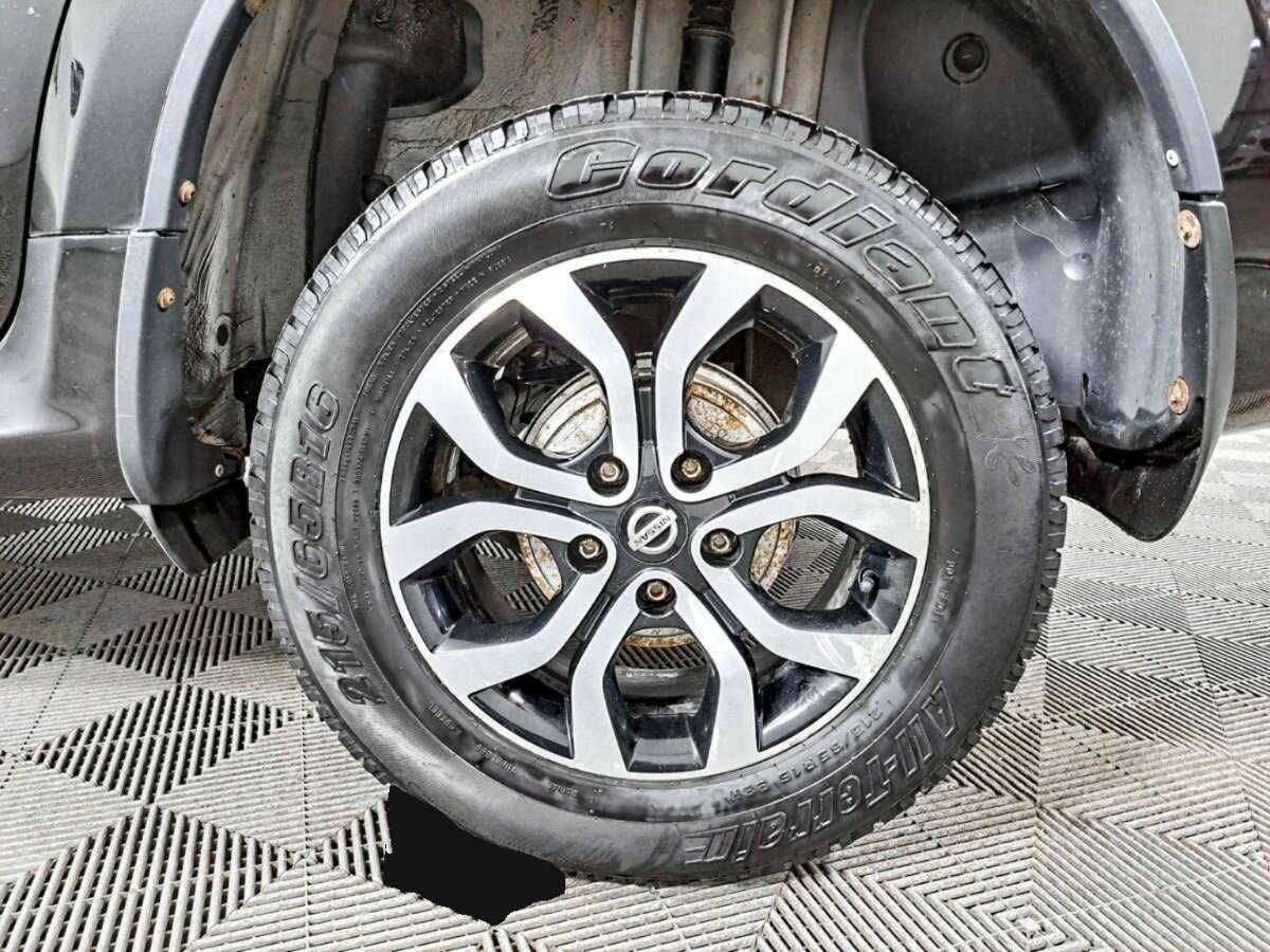 Купить Nissan Terrano с пробегом. Фото: #17