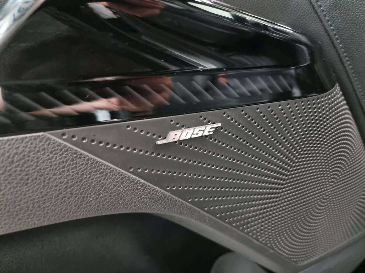 Купить Kia K5 с пробегом. Фото: #9