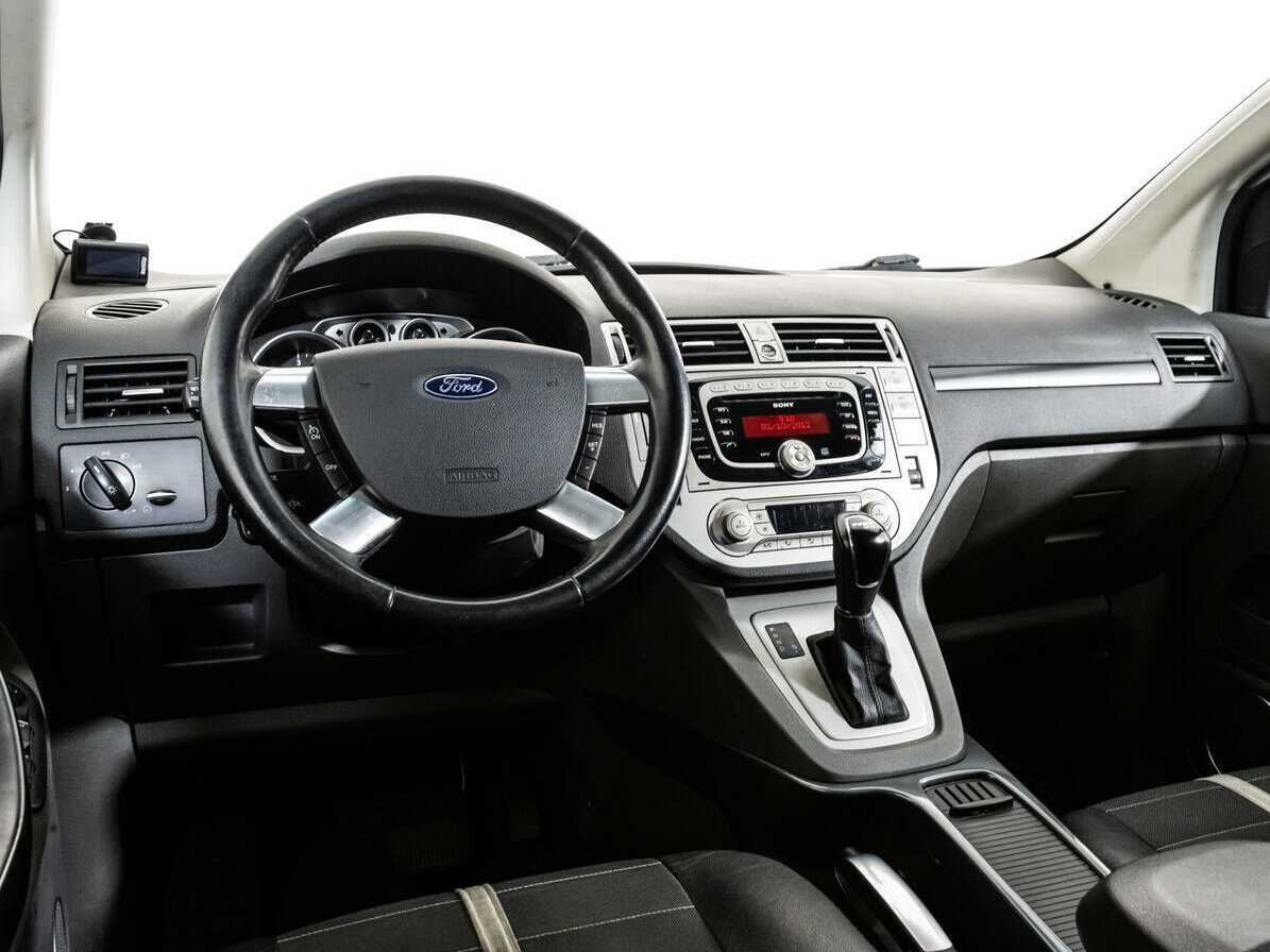 Купить Ford Kuga с пробегом. Фото: #10