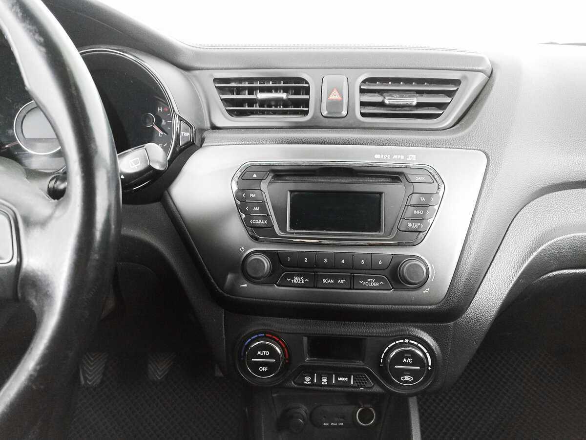 Купить Kia Rio с пробегом. Фото: #10