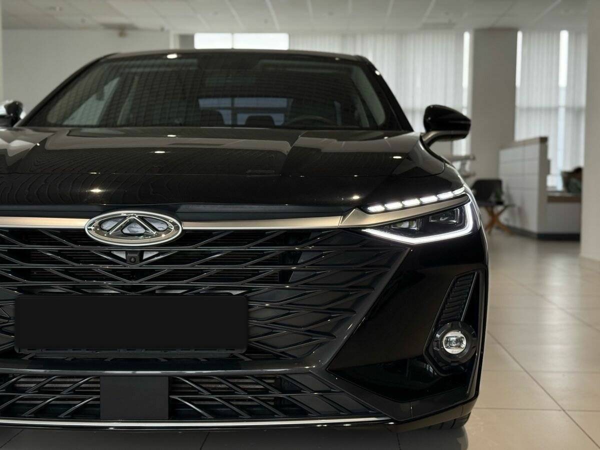 Купить Chery Arrizo 8 с пробегом. Фото: #3