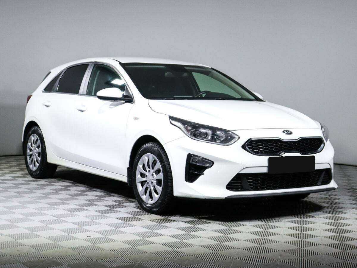 Купить Kia Ceed с пробегом. Фото: #2