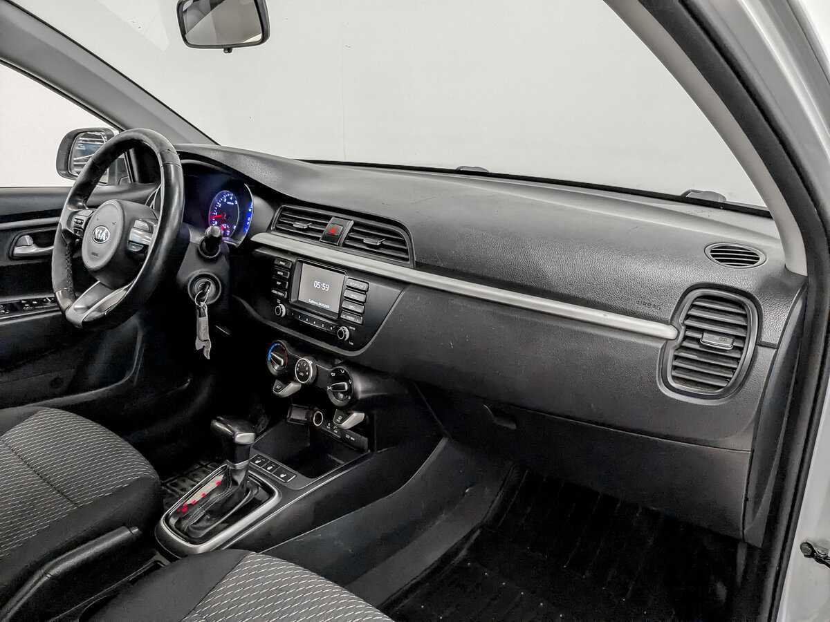 Купить Kia Rio с пробегом. Фото: #10