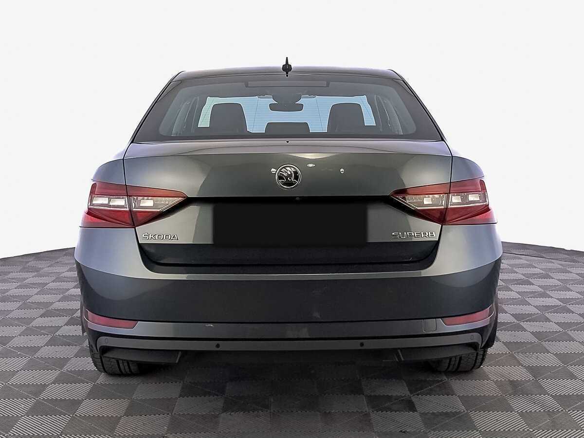 Купить Skoda Superb с пробегом. Фото: #5