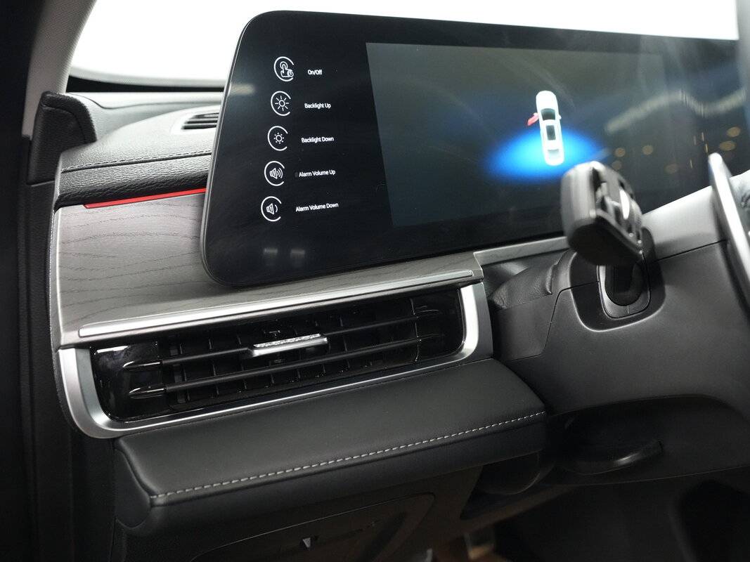 Купить Chery Arrizo 8 с пробегом. Фото: #9