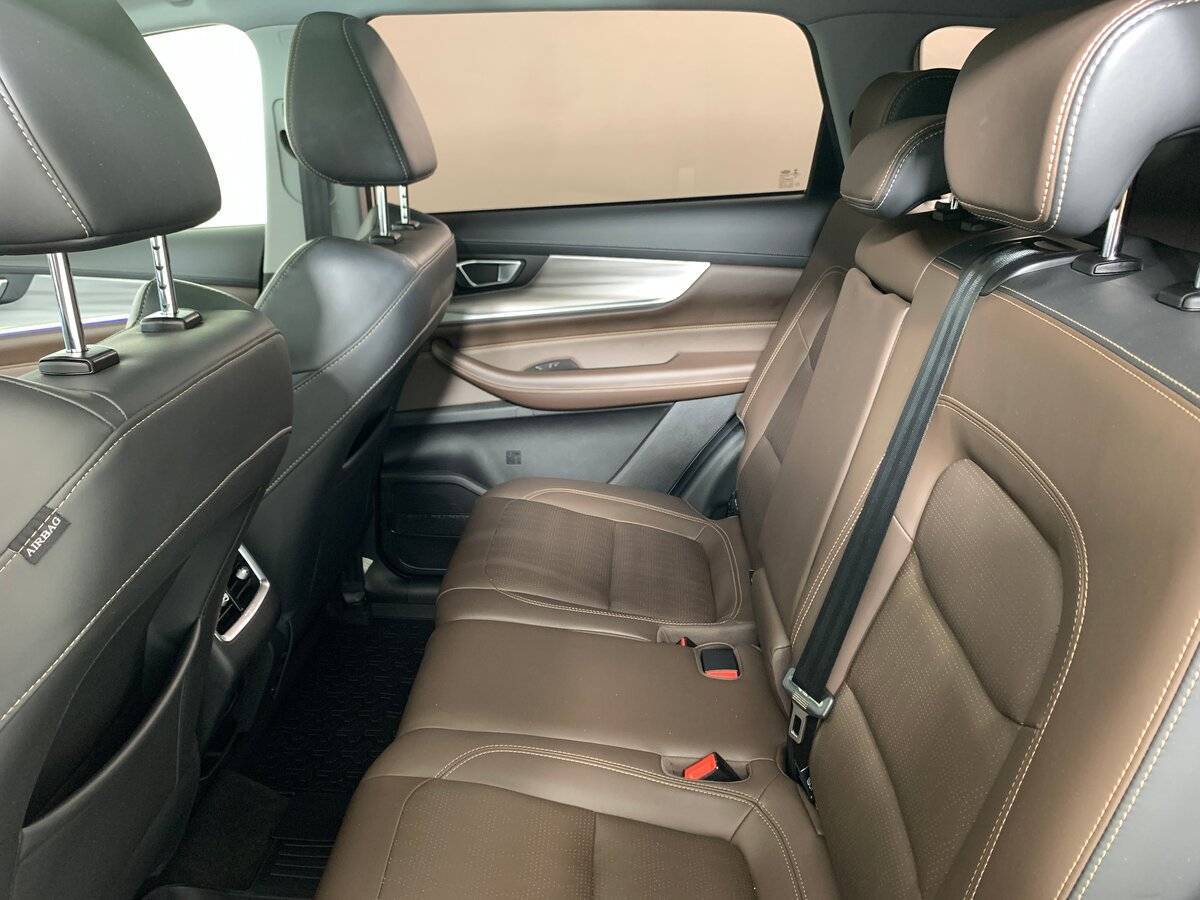 Купить Chery Tiggo 8 Pro с пробегом. Фото: #18