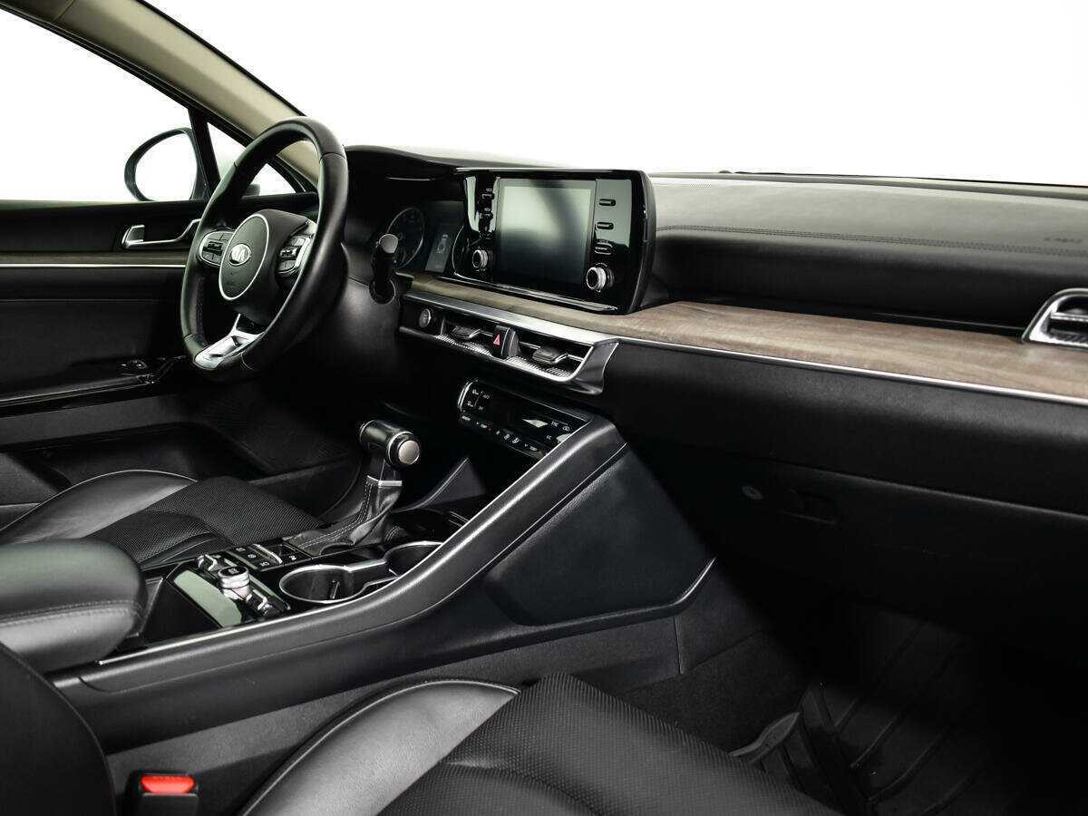 Купить Kia K5 с пробегом. Фото: #8