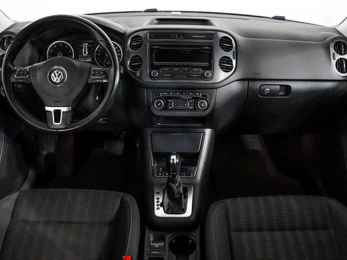 Купить Volkswagen Tiguan с пробегом. Фото: #11