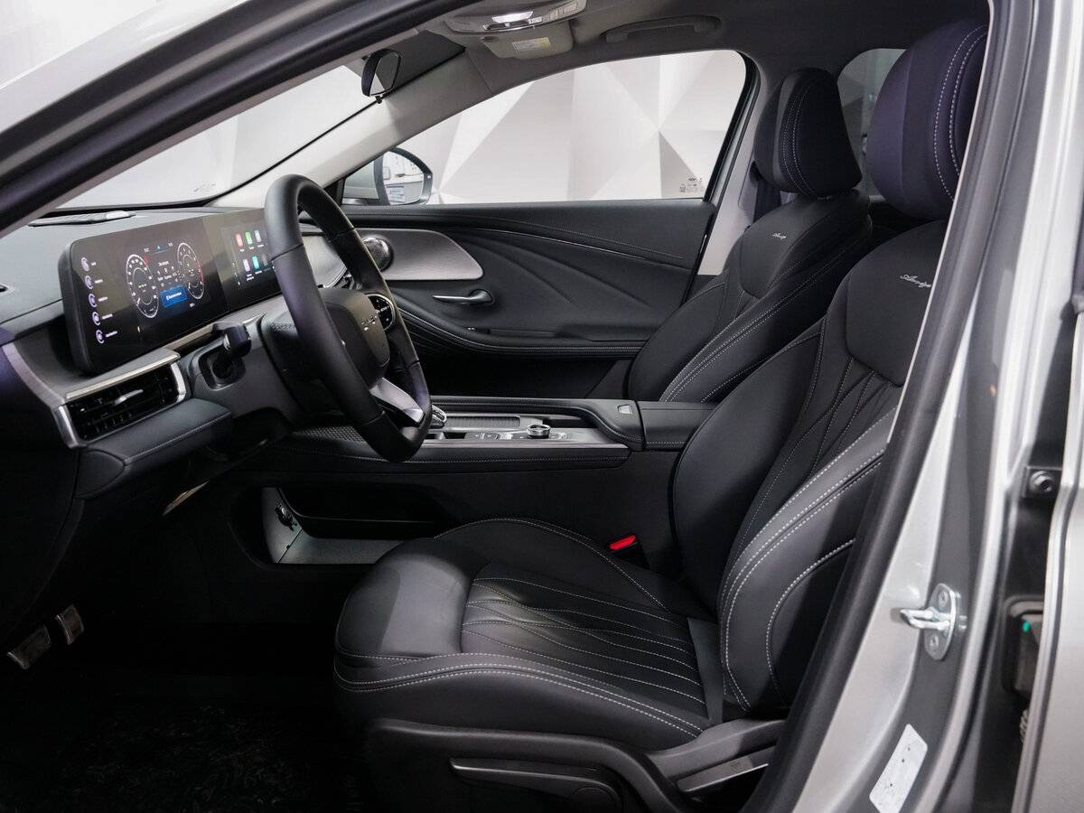 Купить Chery Arrizo 8 с пробегом. Фото: #9