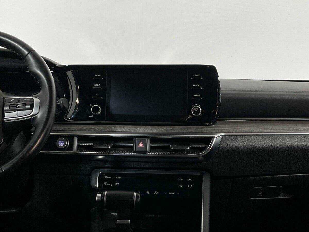 Купить Kia K5 с пробегом. Фото: #9