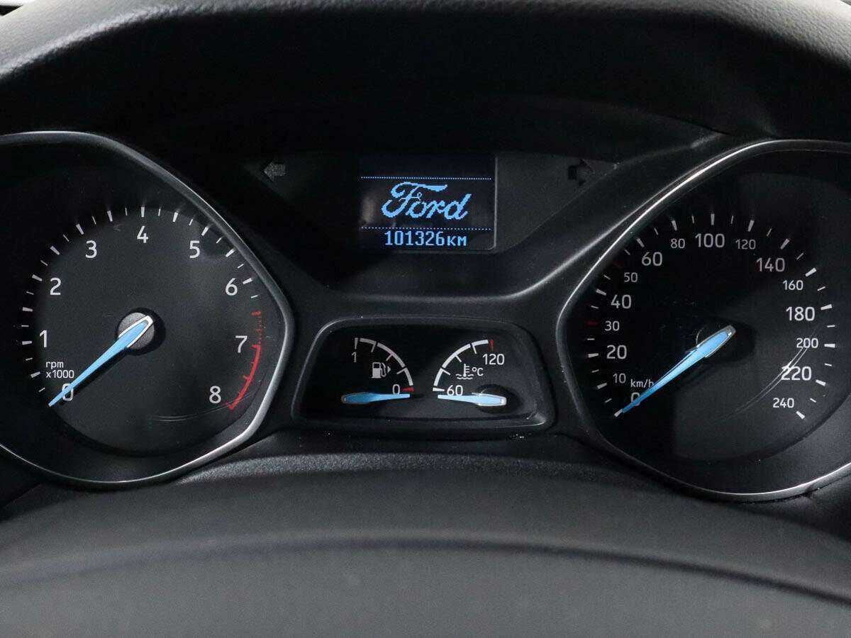 Купить Ford Focus с пробегом. Фото: #9