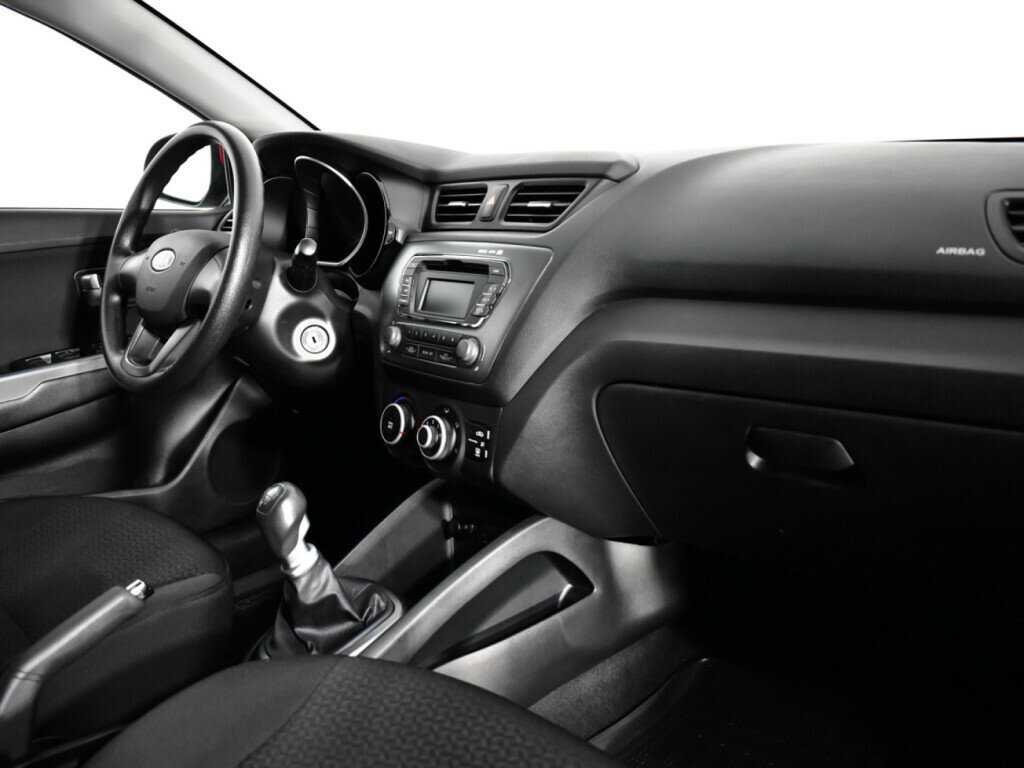 Купить Kia Rio с пробегом. Фото: #8