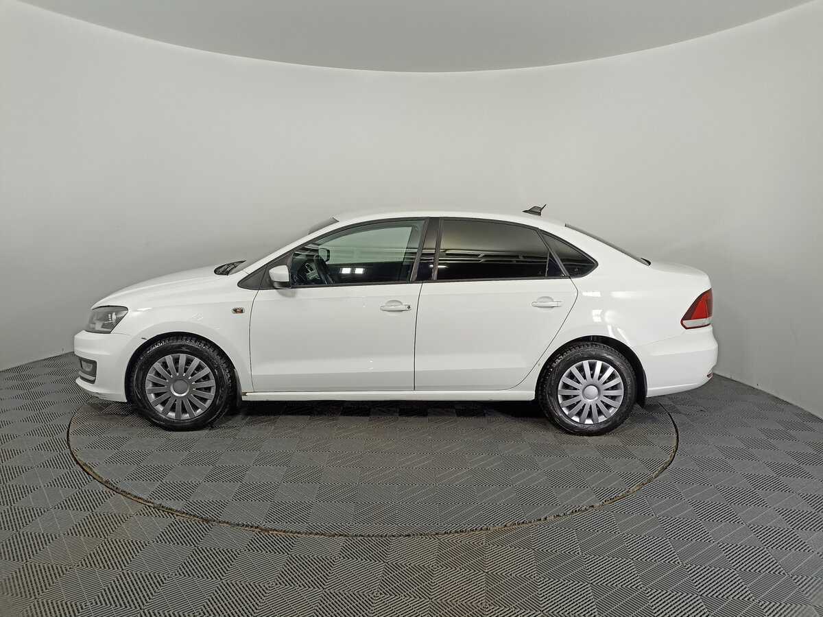 Купить Volkswagen Polo с пробегом. Фото: #7