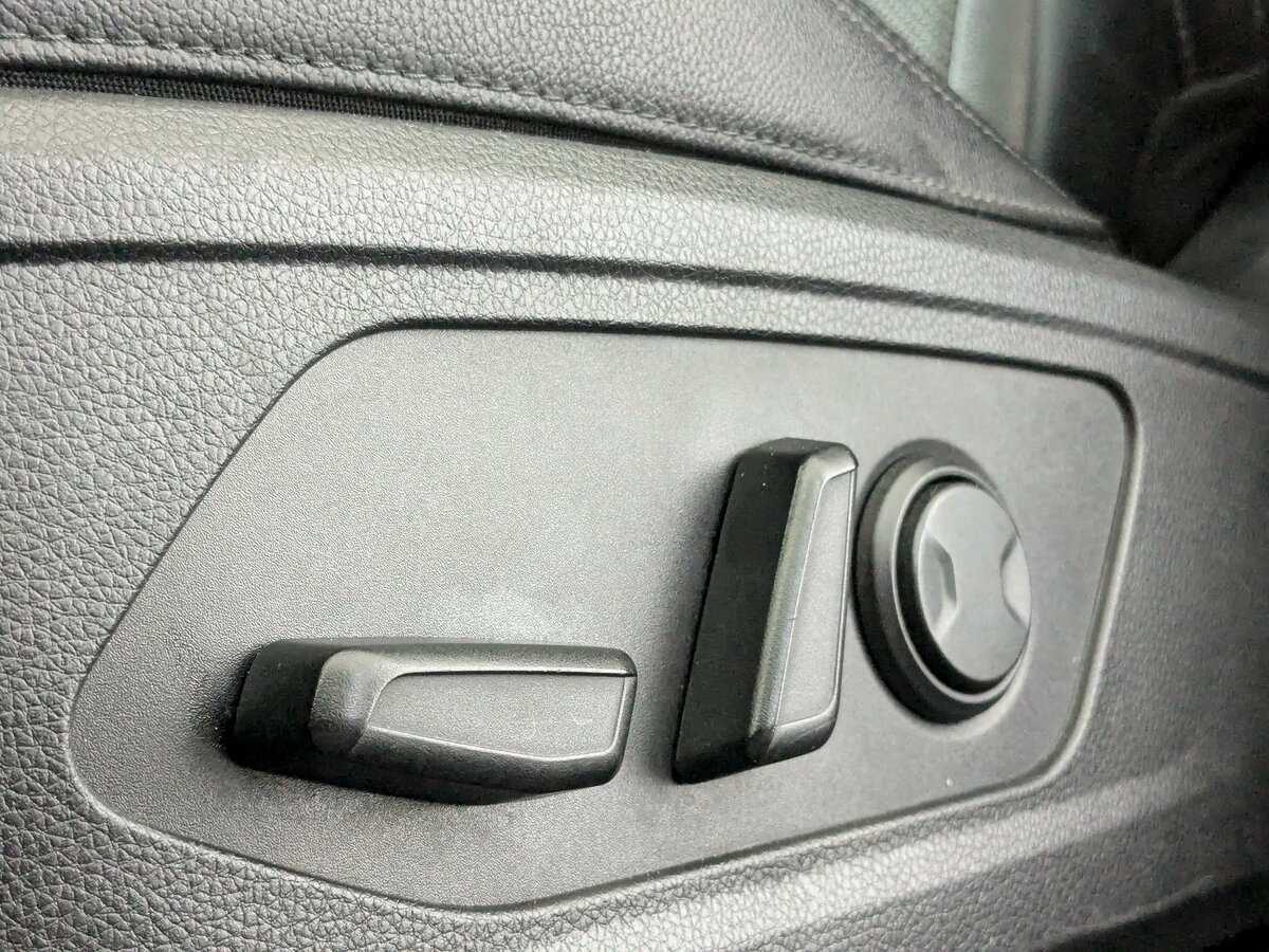 Купить Kia K5 с пробегом. Фото: #15