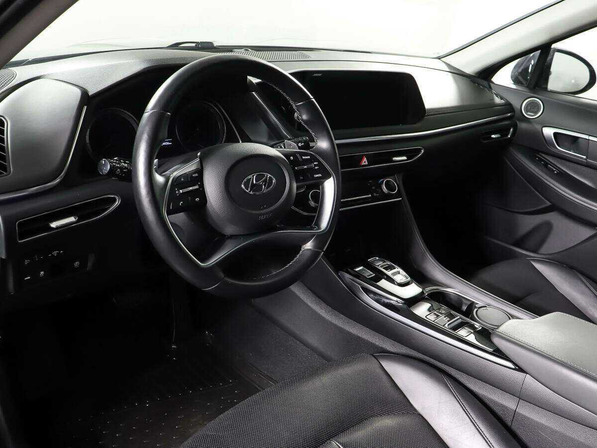 Купить Hyundai Sonata с пробегом. Фото: #12