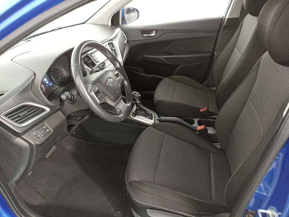 Купить Hyundai Solaris с пробегом. Фото: #13