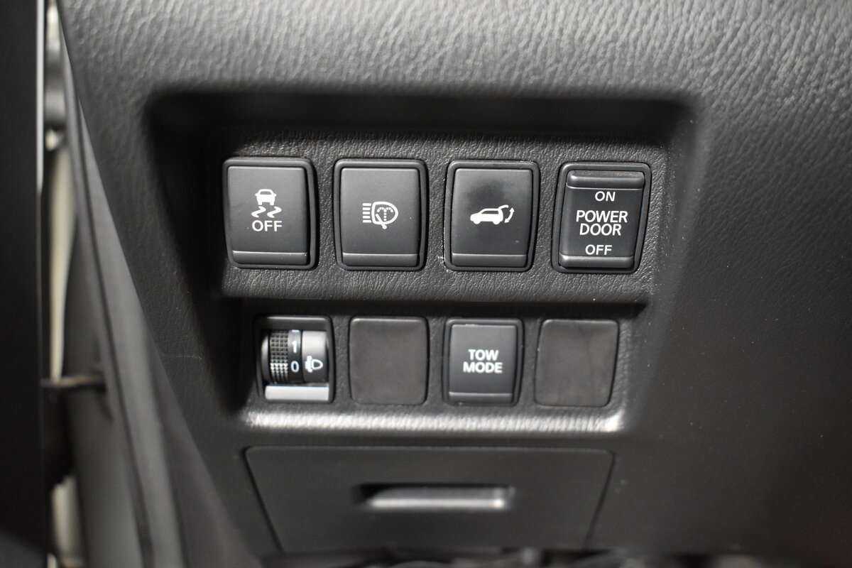 Купить Nissan Pathfinder с пробегом. Фото: #21