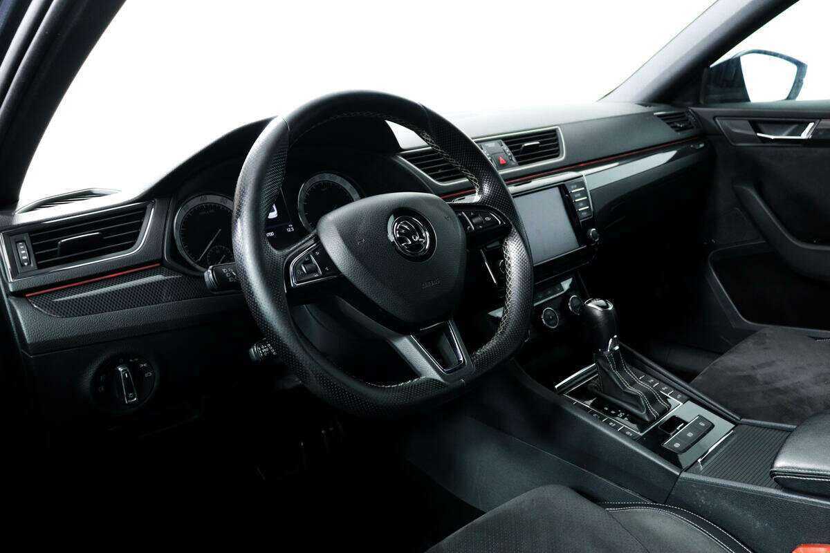 Купить Skoda Superb с пробегом. Фото: #12