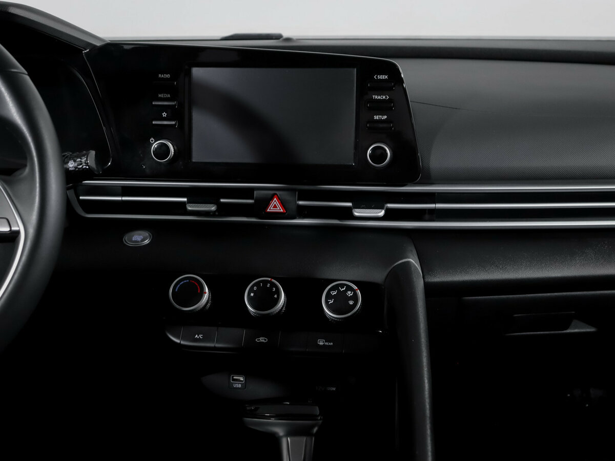 Купить Hyundai Elantra с пробегом. Фото: #10