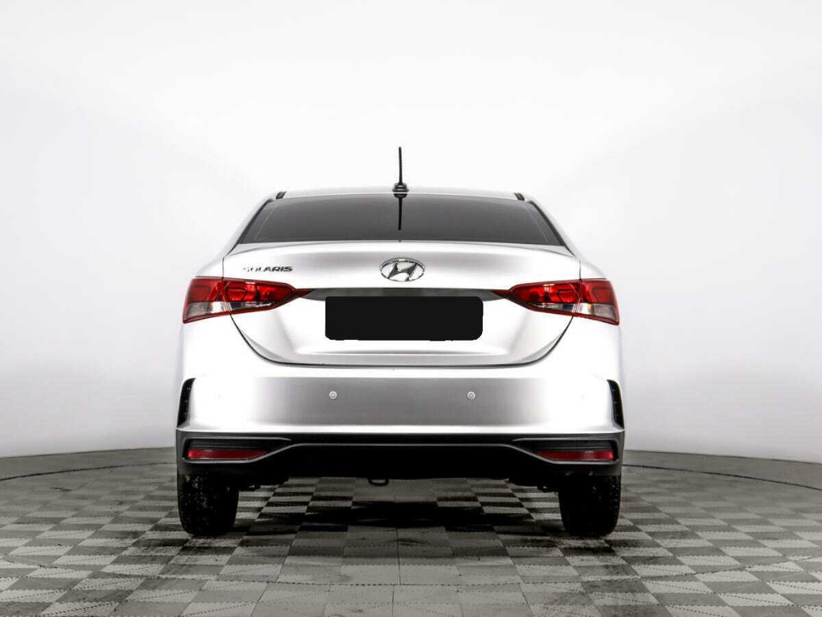 Купить Hyundai Solaris с пробегом. Фото: #5