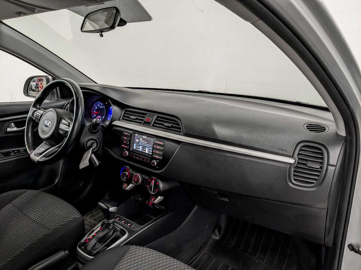 Купить Kia Rio с пробегом. Фото: #10