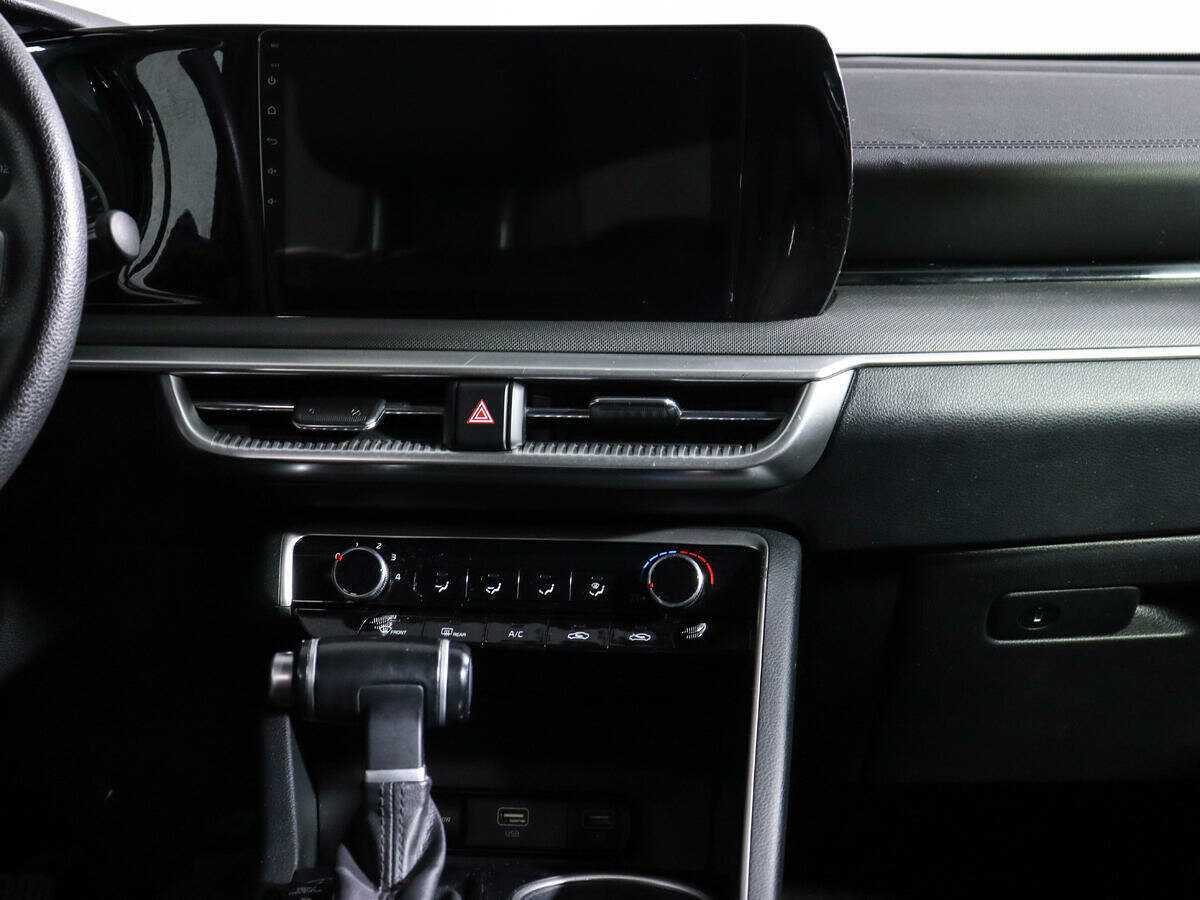 Купить Kia K5 с пробегом. Фото: #9