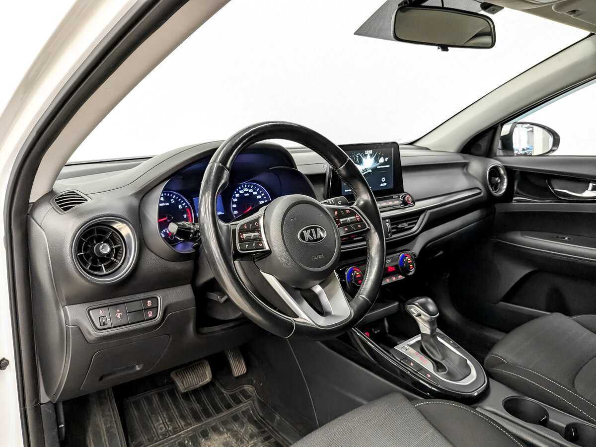 Купить Kia Cerato с пробегом. Фото: #15