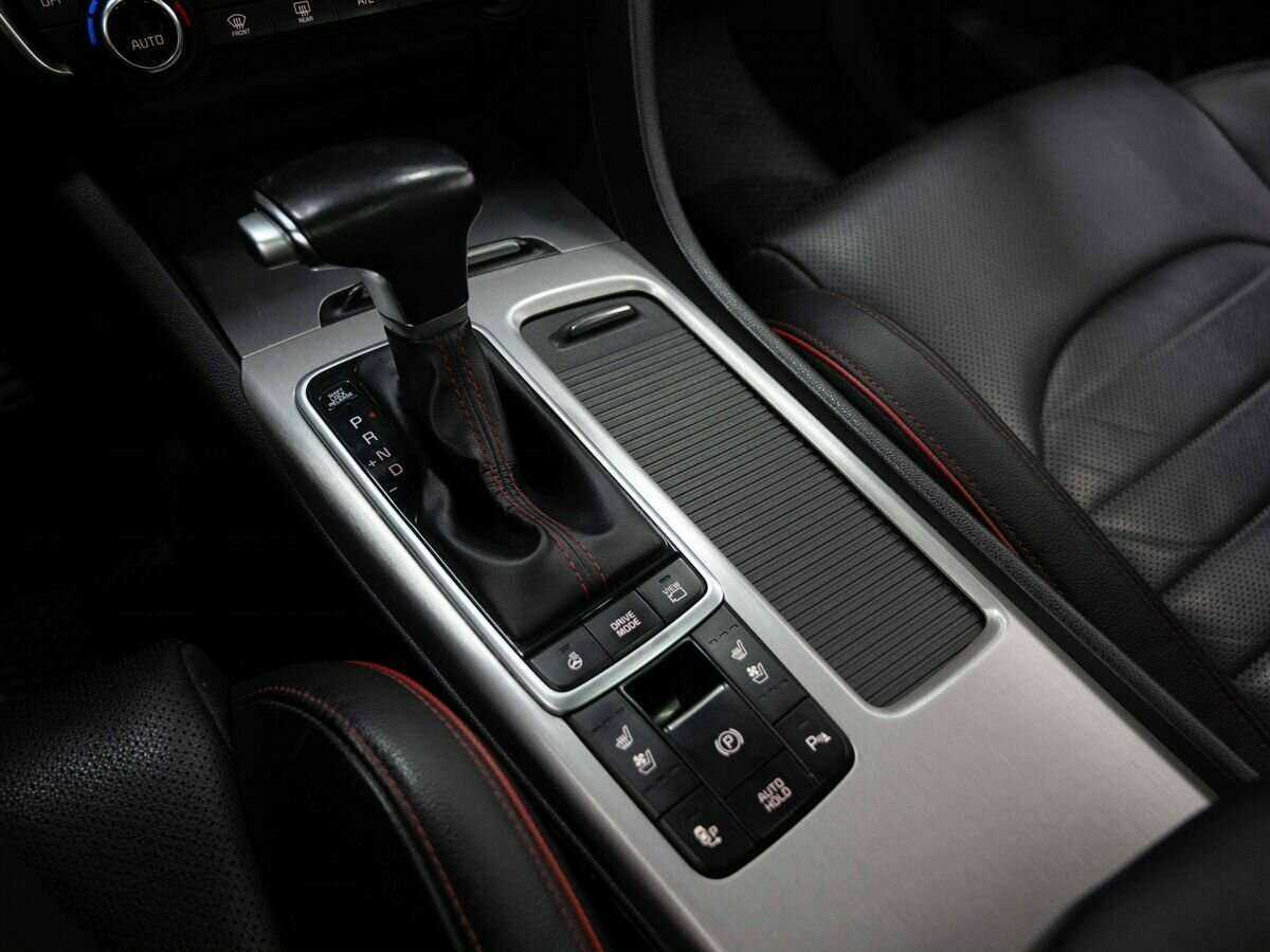 Купить Kia Optima с пробегом. Фото: #18