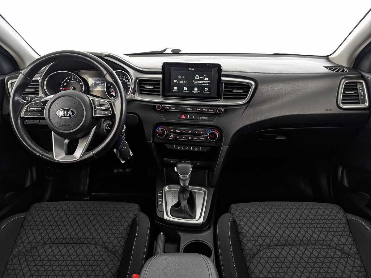 Купить Kia Ceed с пробегом. Фото: #11
