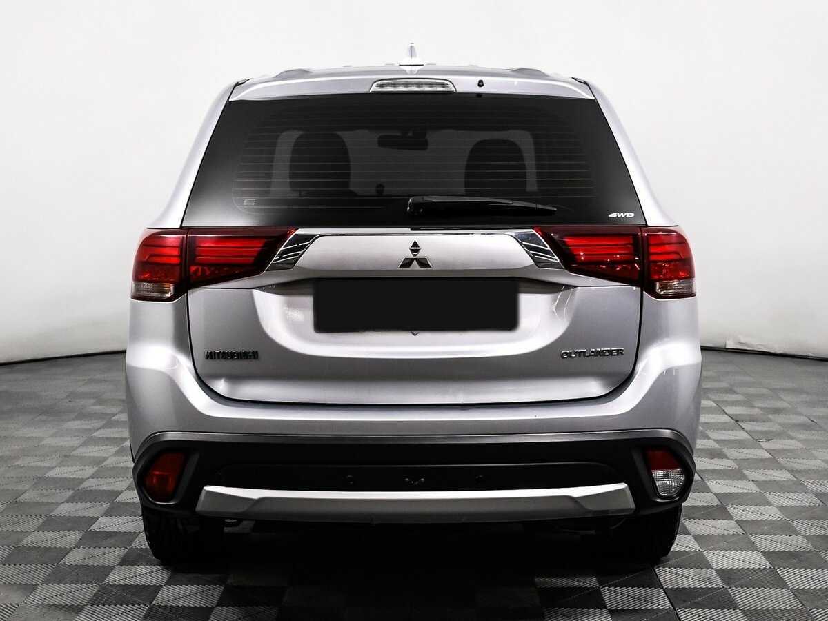 Купить Mitsubishi Outlander с пробегом. Фото: #5