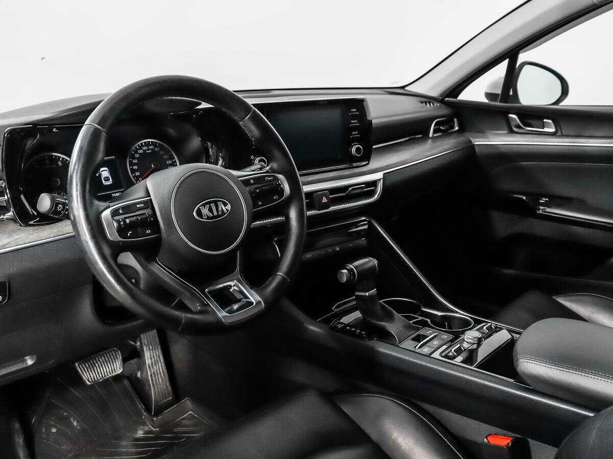 Купить Kia K5 с пробегом. Фото: #8