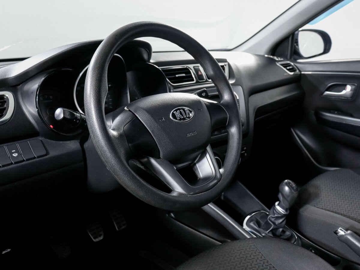 Купить Kia Rio с пробегом. Фото: #11