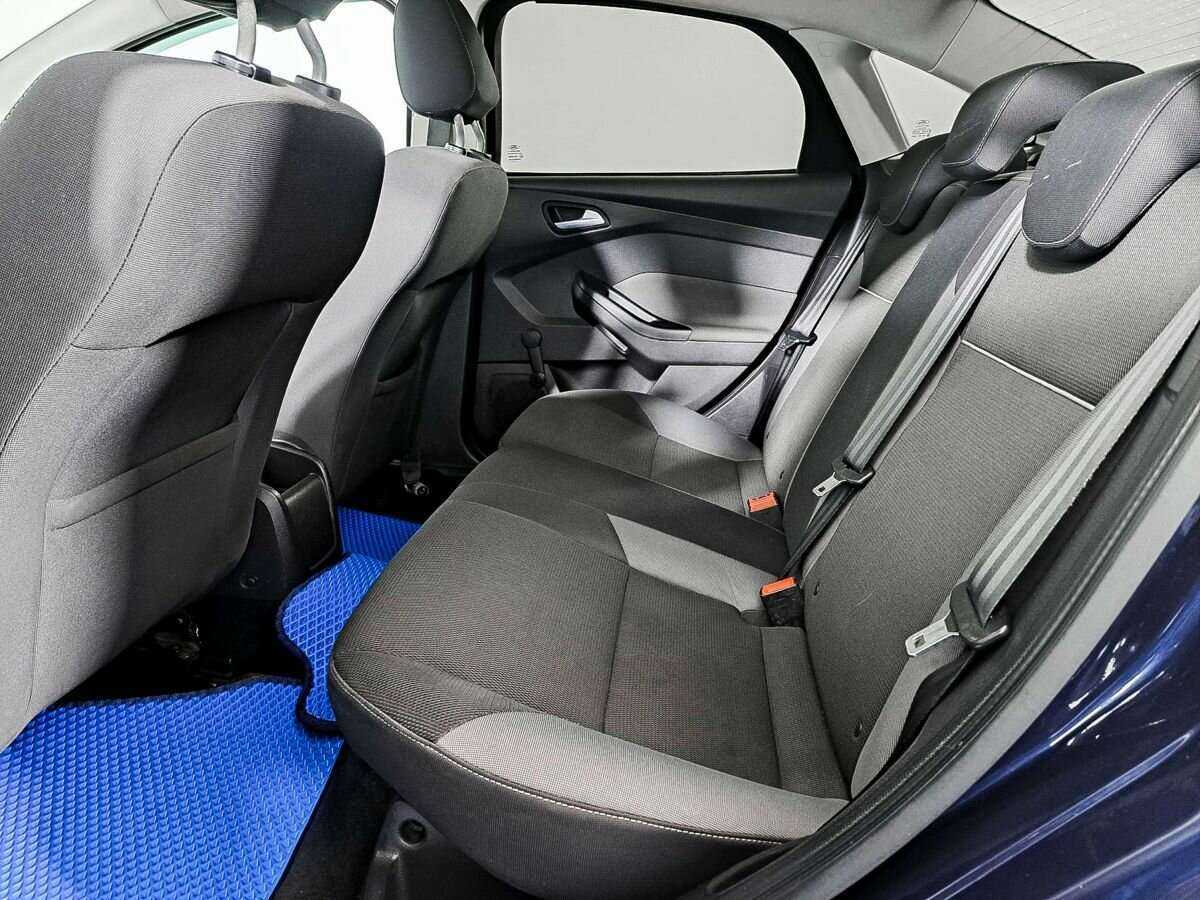 Купить Ford Focus с пробегом. Фото: #11