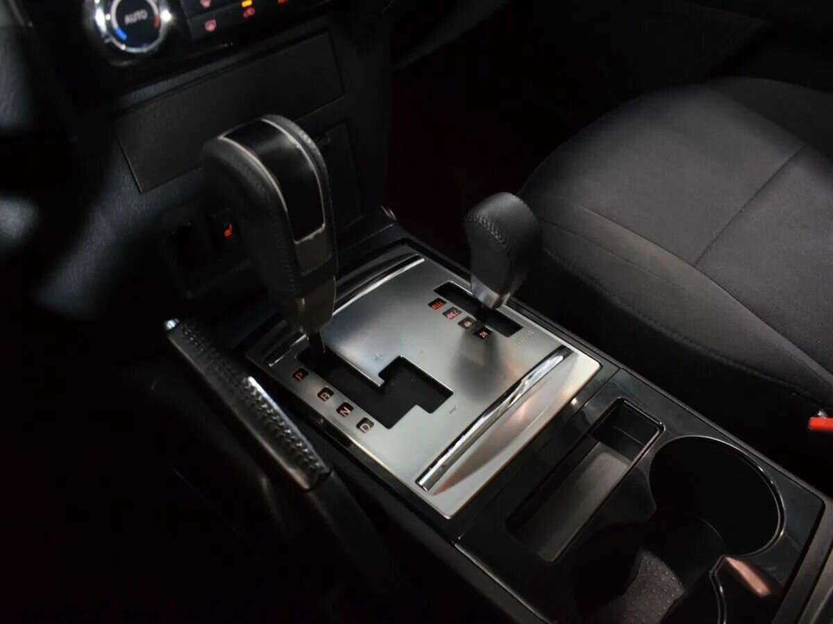 Купить Mitsubishi Pajero с пробегом. Фото: #16