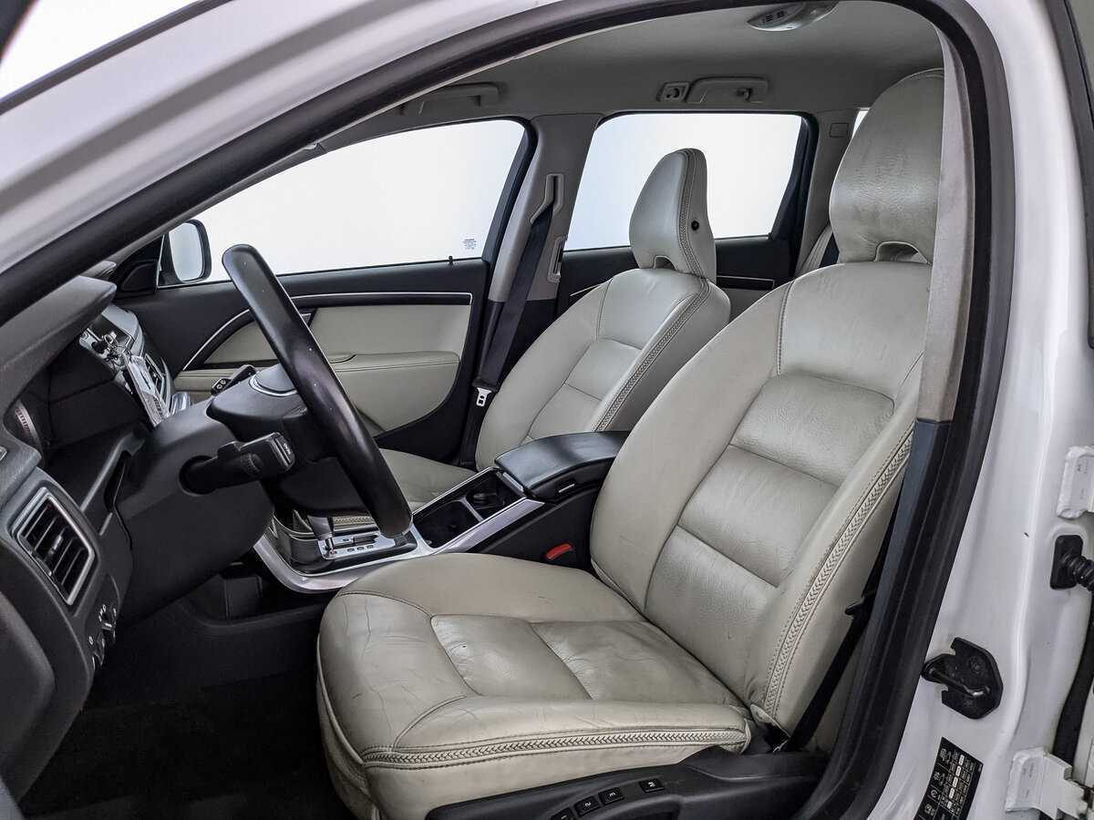 Купить Volvo XC70 с пробегом. Фото: #15