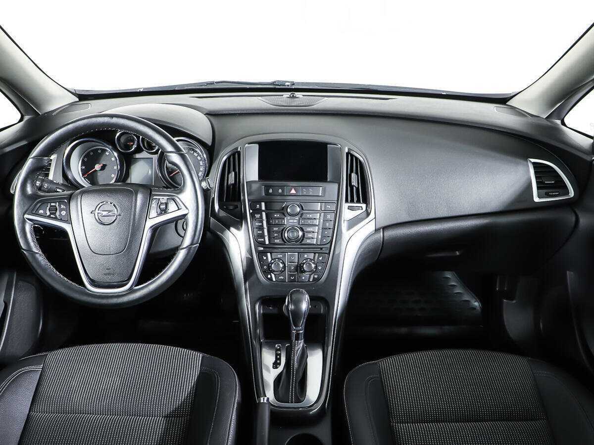 Купить Opel Astra с пробегом. Фото: #10