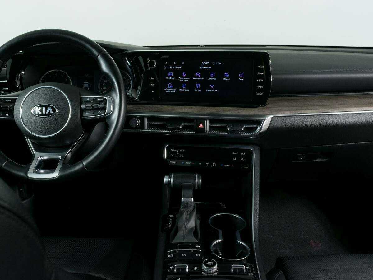 Купить Kia K5 с пробегом. Фото: #9