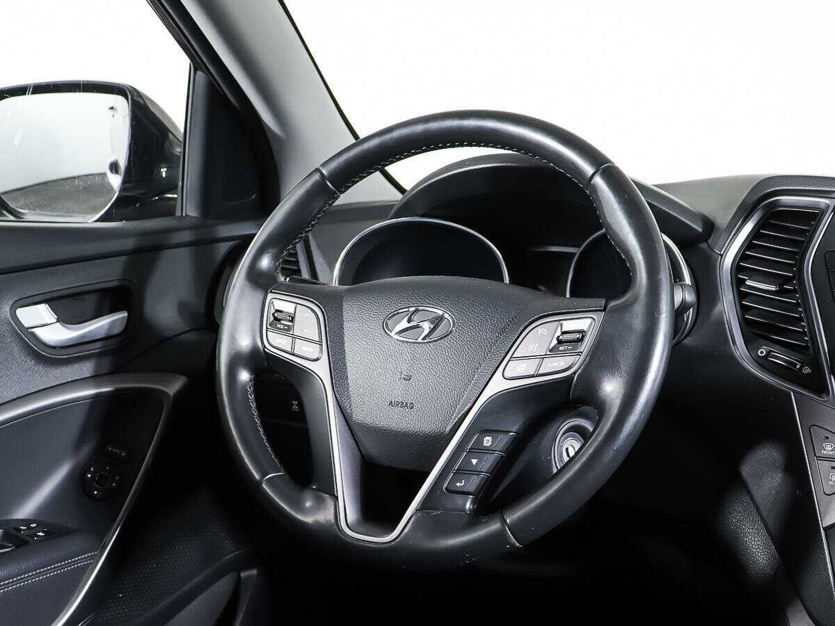 Купить Hyundai Santa Fe с пробегом. Фото: #14
