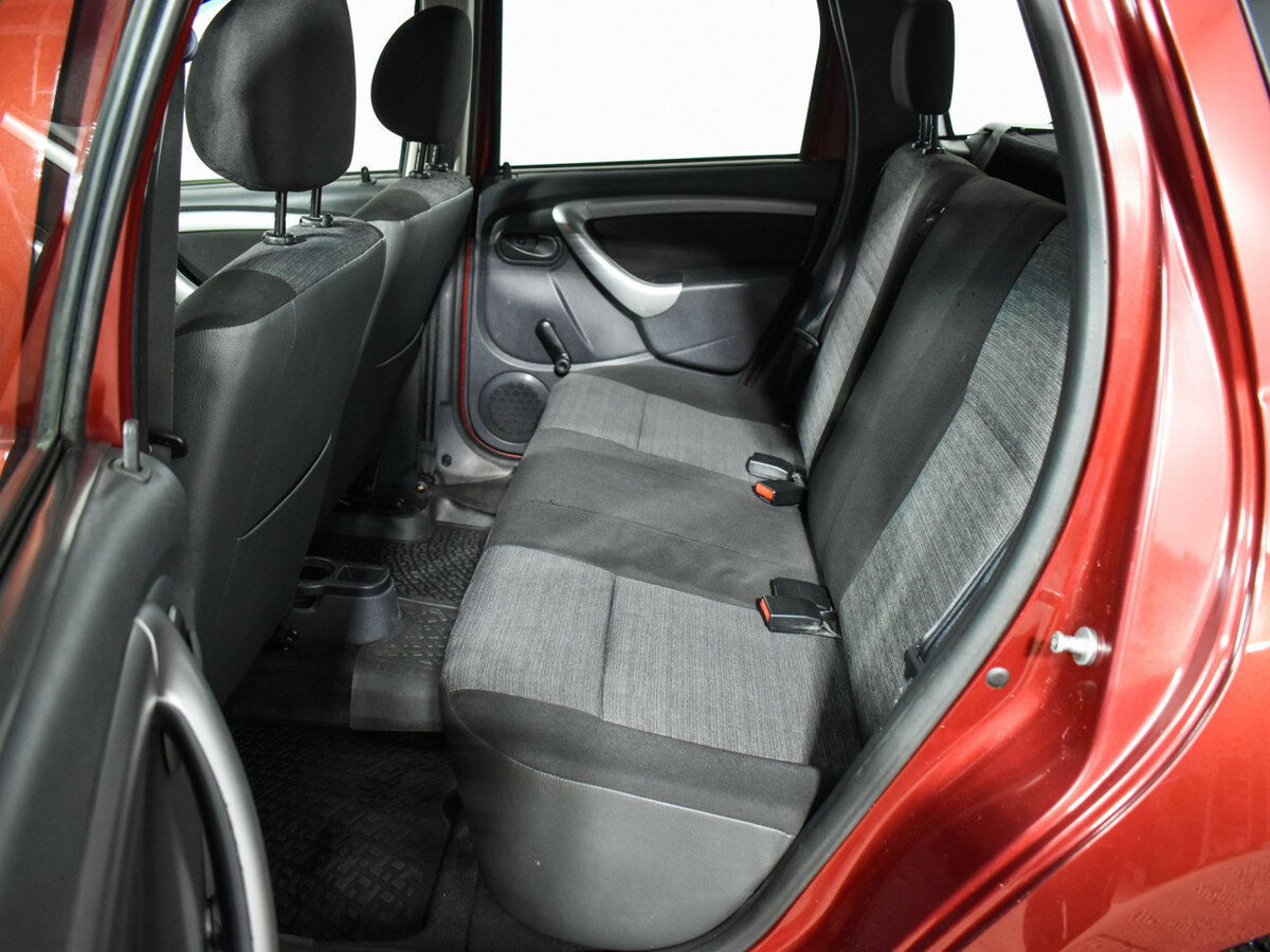 Купить Renault Duster с пробегом. Фото: #10