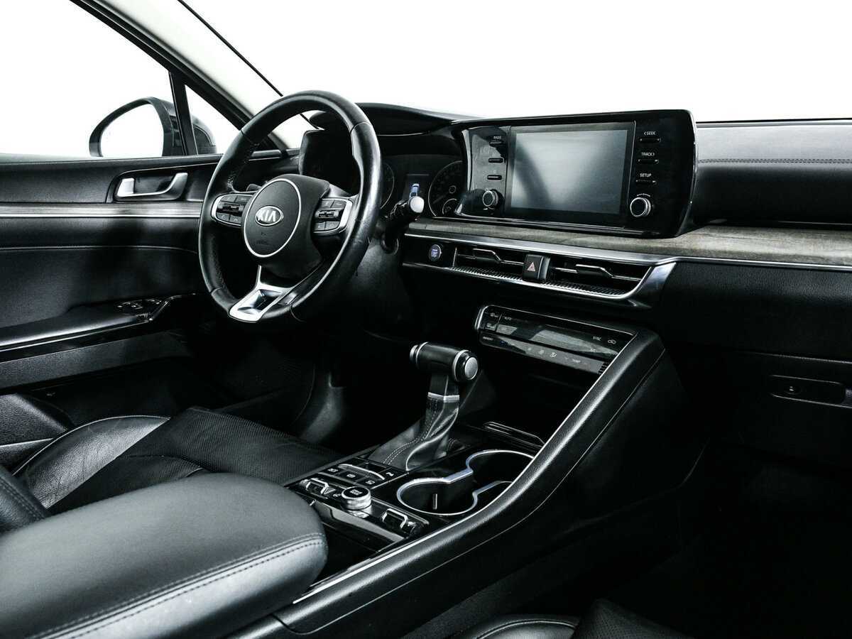 Купить Kia K5 с пробегом. Фото: #8