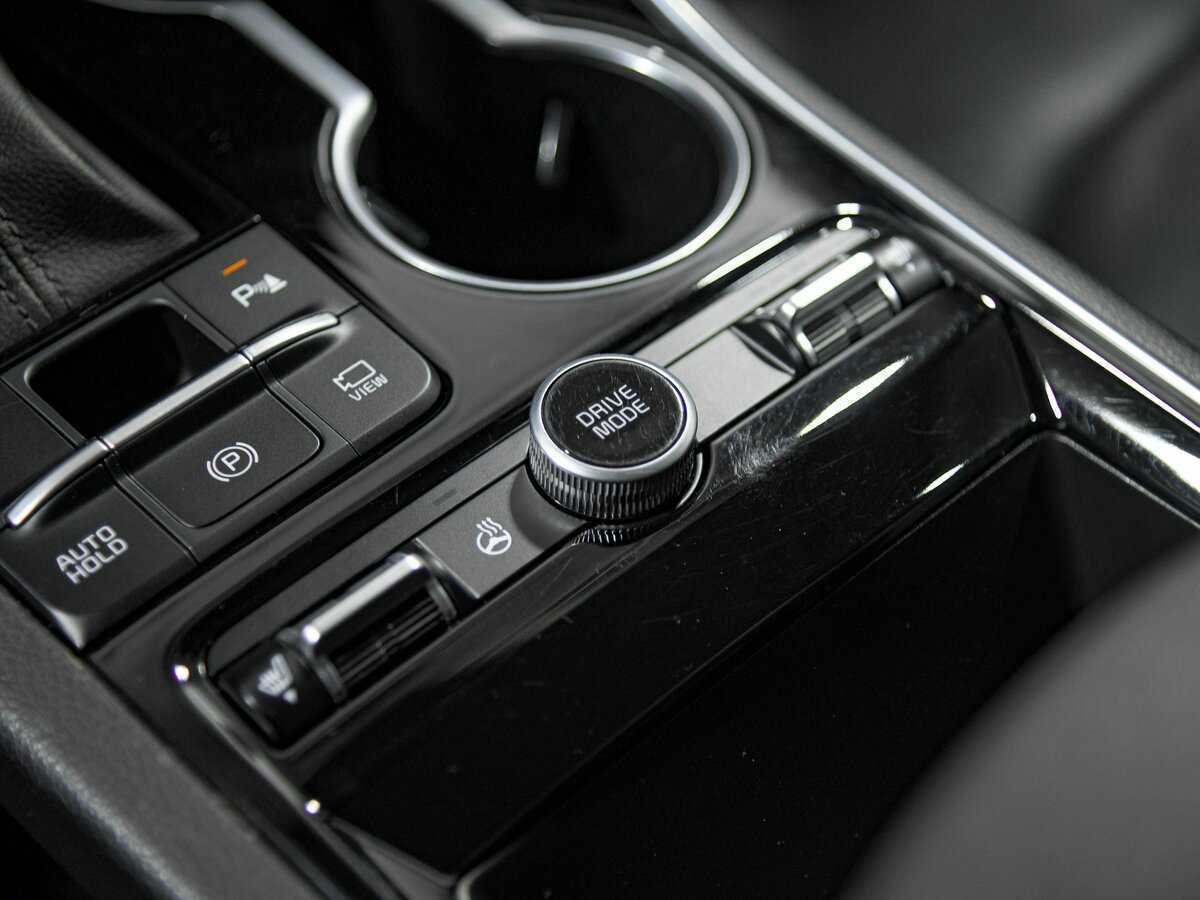 Купить Kia K5 с пробегом. Фото: #13