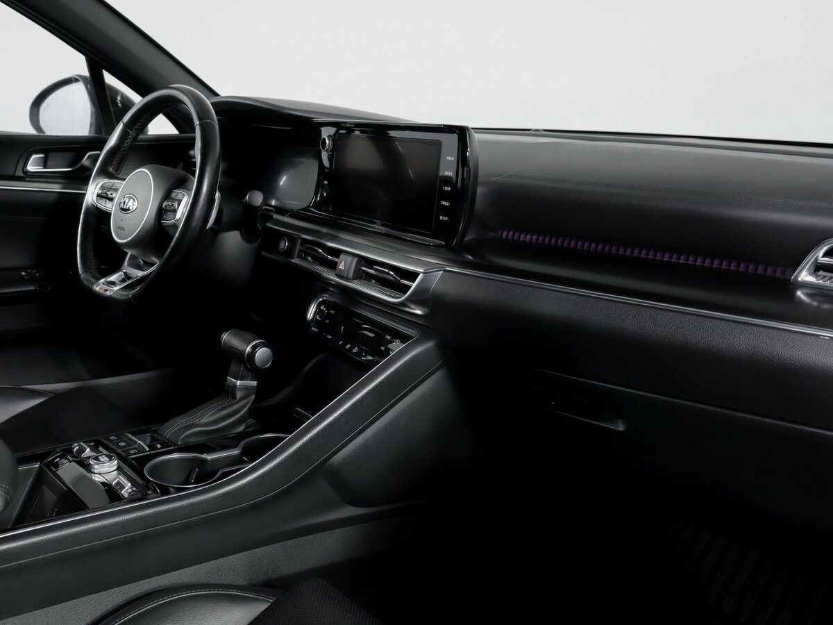 Купить Kia K5 с пробегом. Фото: #8