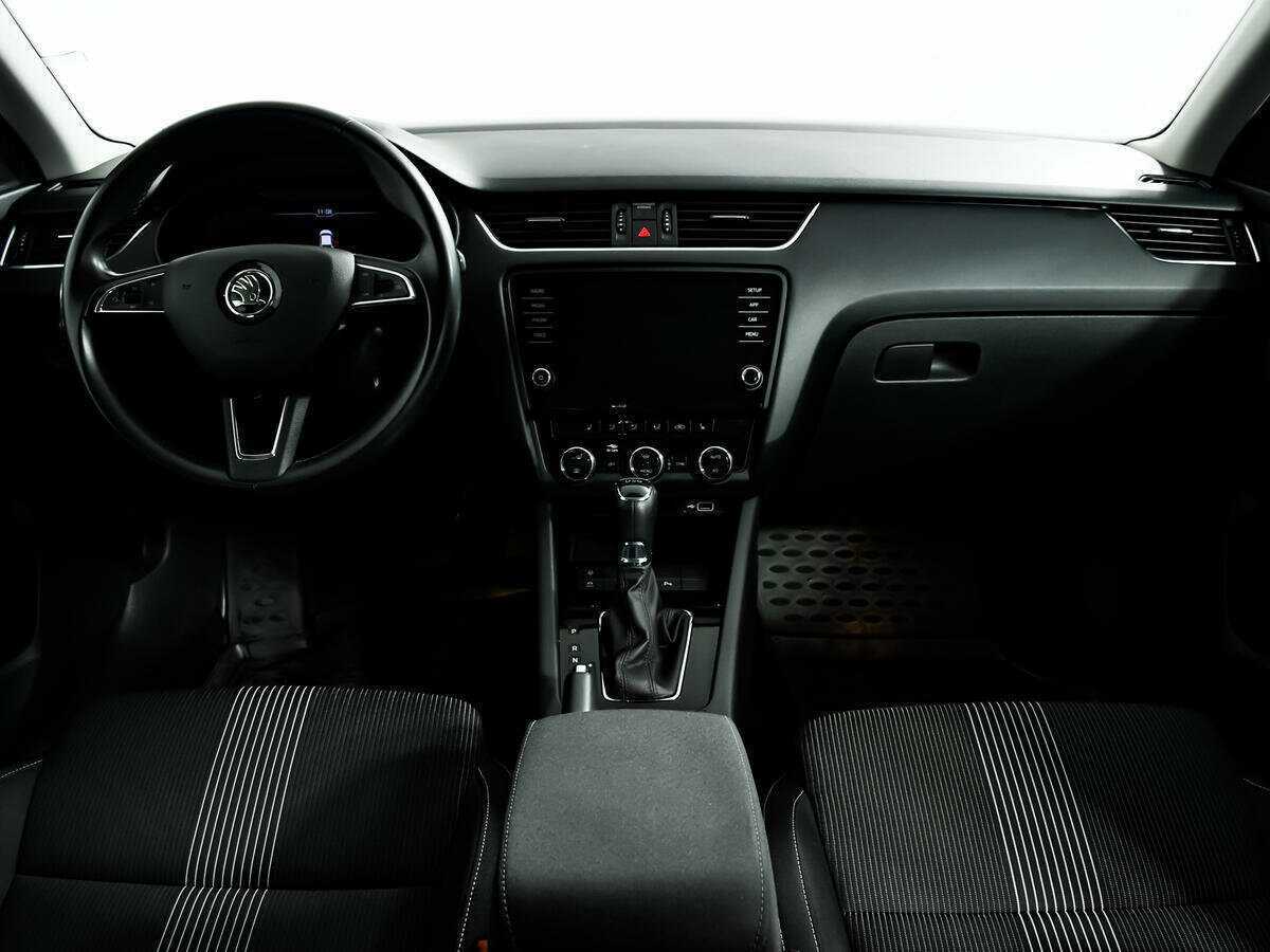 Купить Skoda Octavia с пробегом. Фото: #10