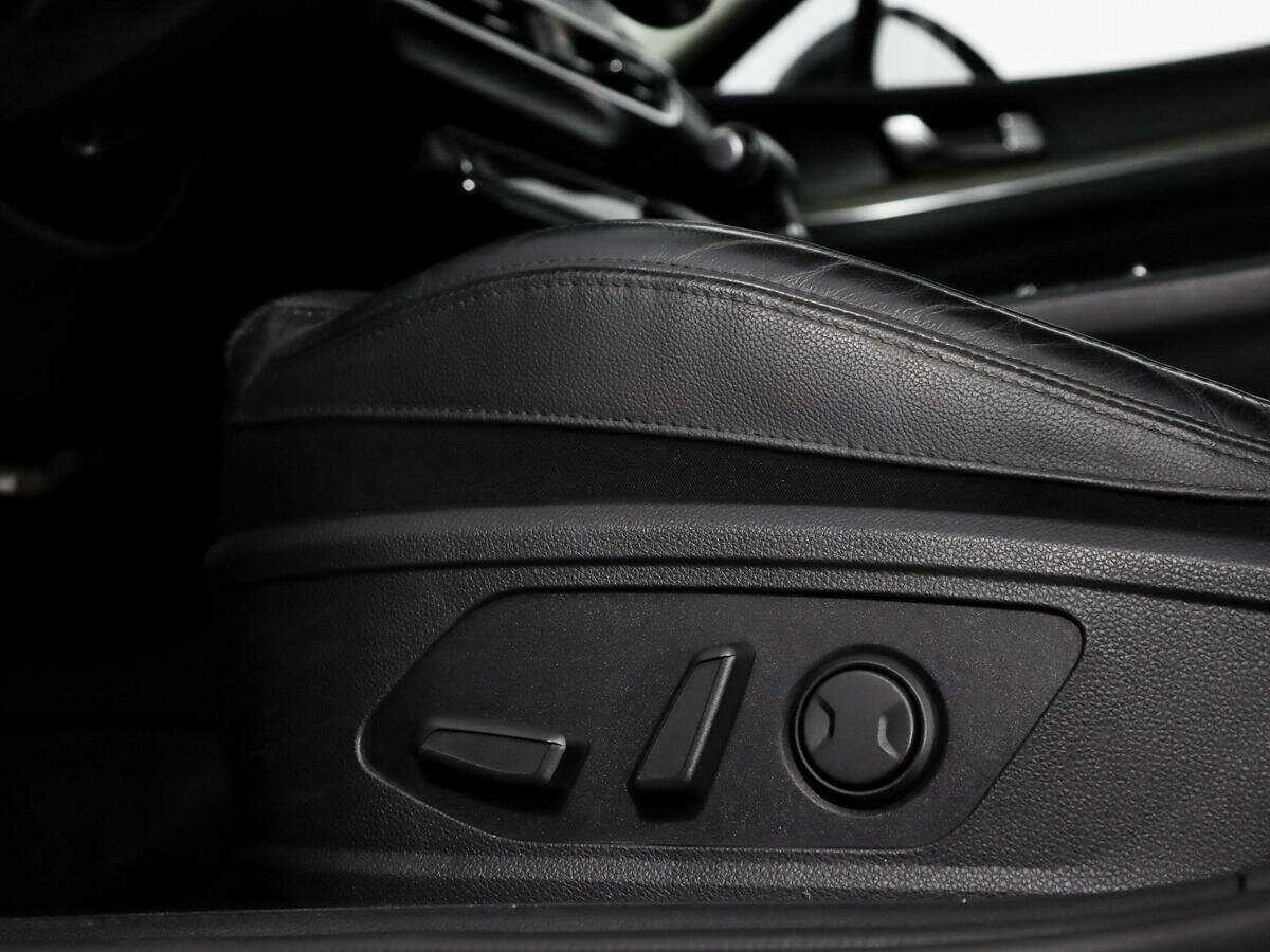 Купить Kia K5 с пробегом. Фото: #10