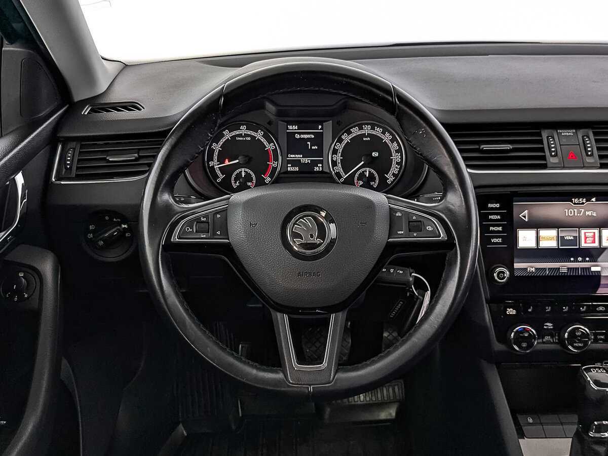 Купить Skoda Octavia с пробегом. Фото: #21