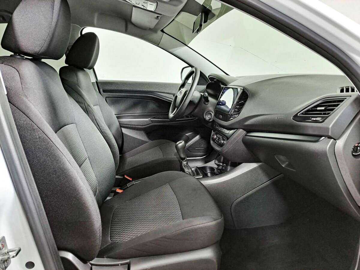 Купить Lada (ВАЗ) Vesta с пробегом. Фото: #6