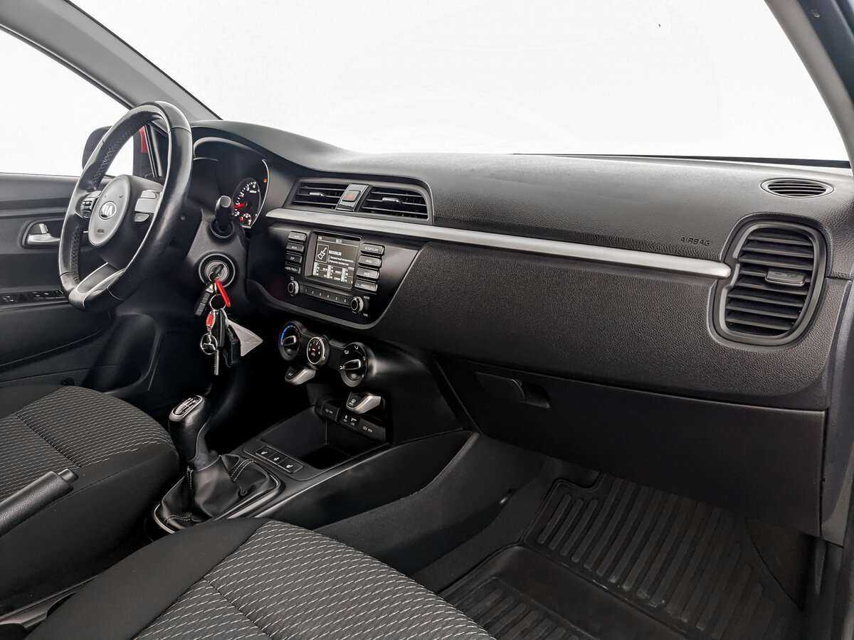 Купить Kia Rio с пробегом. Фото: #8