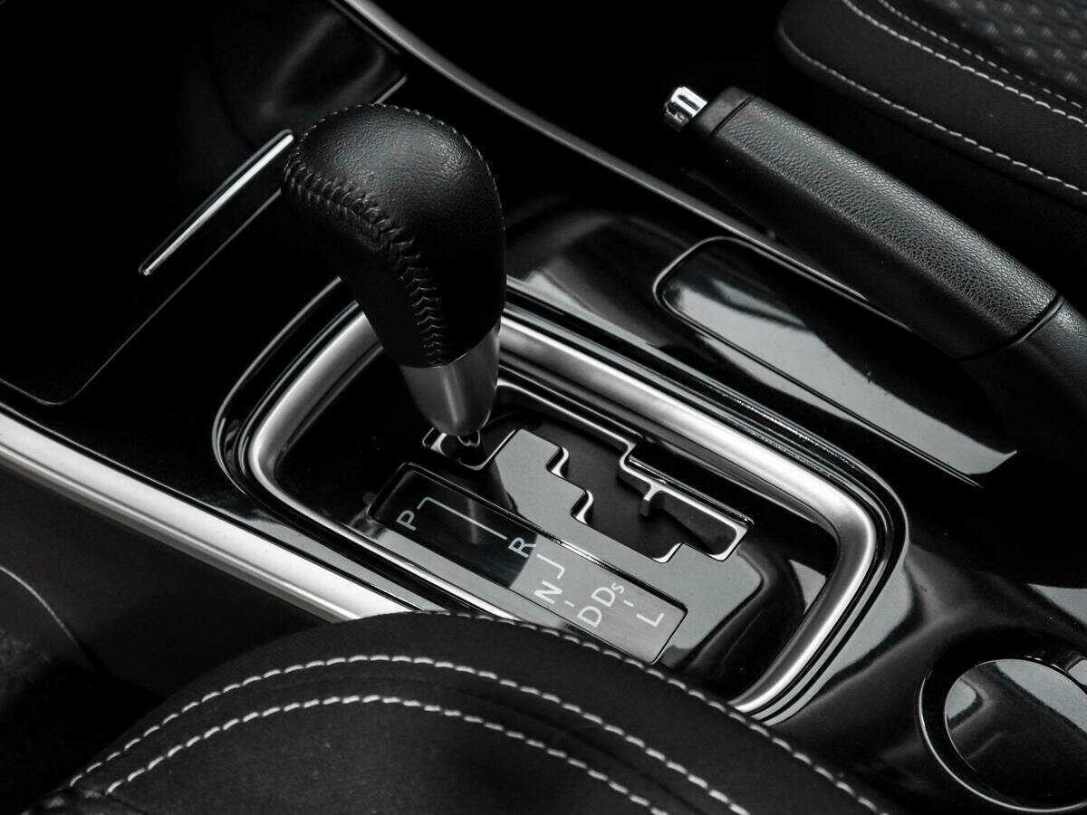 Купить Mitsubishi Outlander с пробегом. Фото: #14