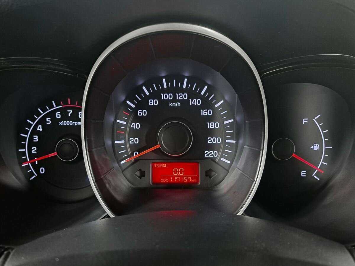 Купить Kia Rio с пробегом. Фото: #8